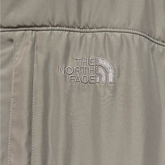 EUC Women’s Blue North Face Fleece Jacket sz M - Picture 2 of 11